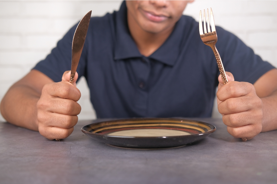 食事を減らしすぎていないか